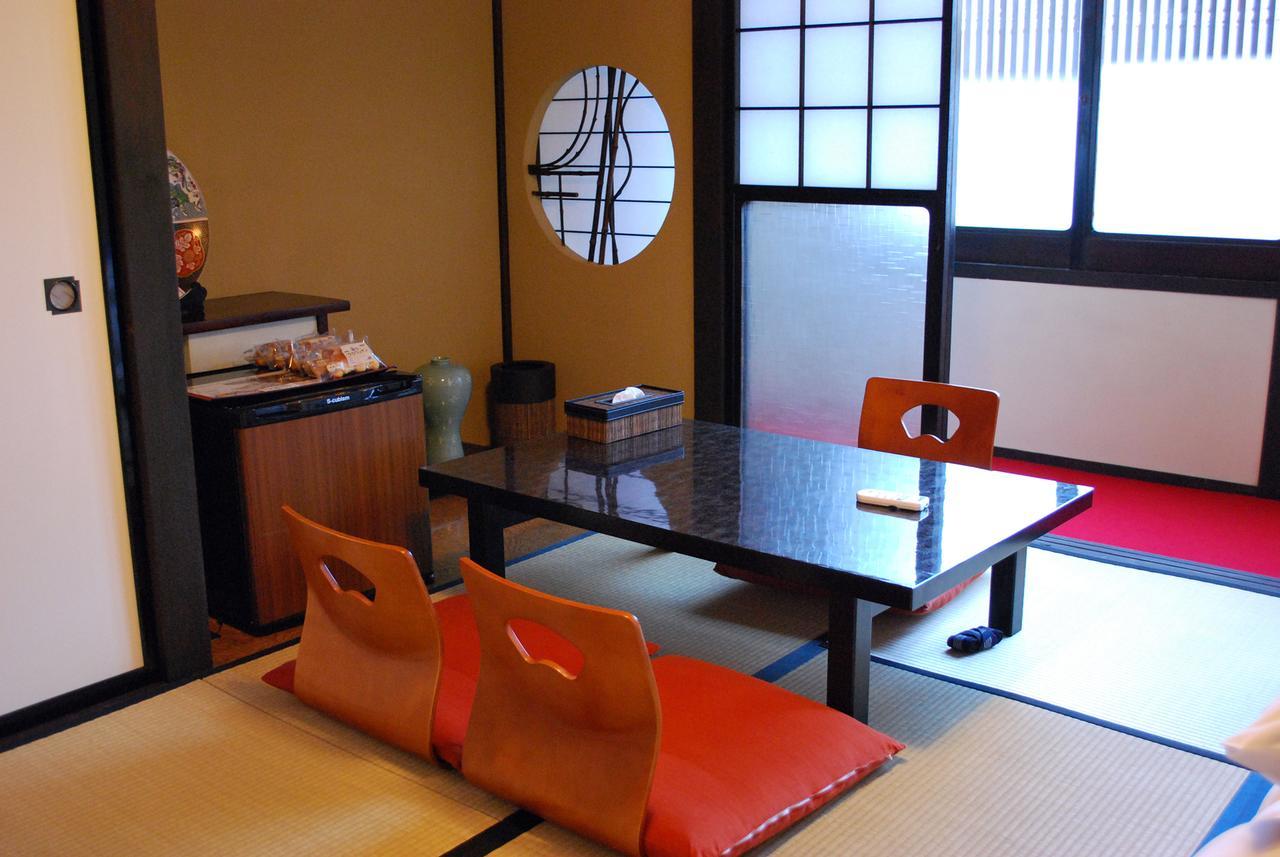 Hida Takayama Relax Hostel Bettei Fuji Luaran gambar